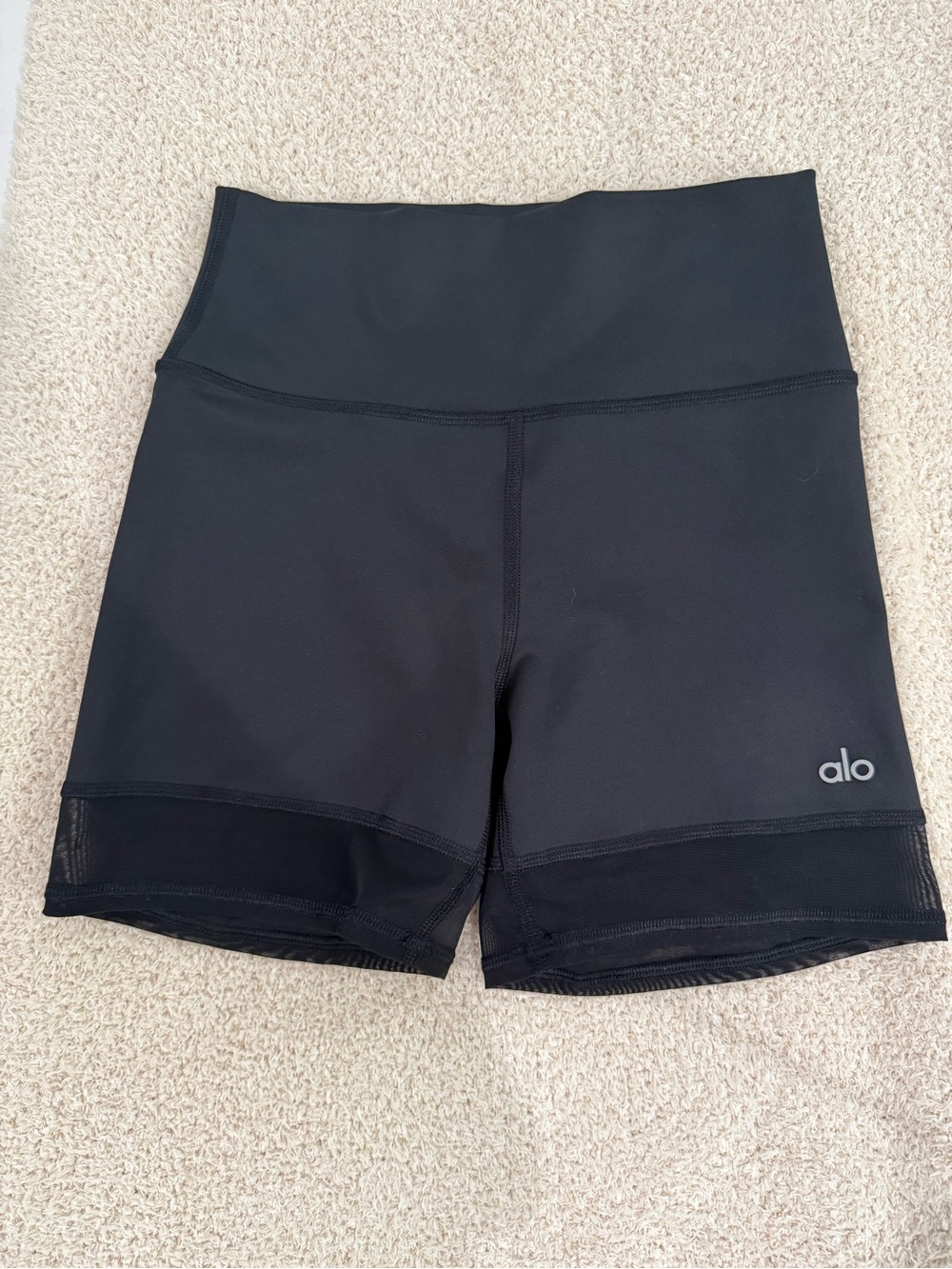 Alo Airlift double trouble shorts black
